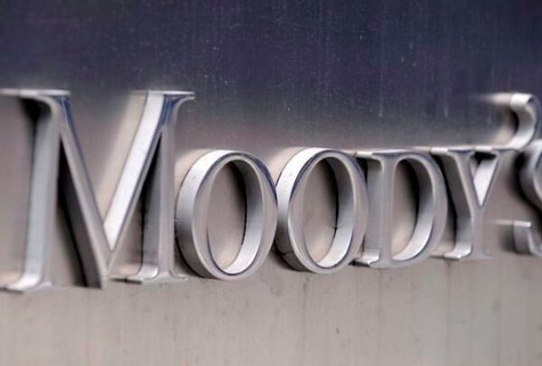 O Moody’s αναβάθμισε την Εθνική Τράπεζα και την Τράπεζα Πειραιώς