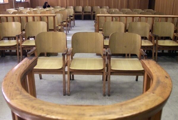 Το Υπ. Δικαιοσύνης απαντά στον ΣΥΡΙΖΑ για την απαγόρευση μετάδοσης των δικών&hellip;