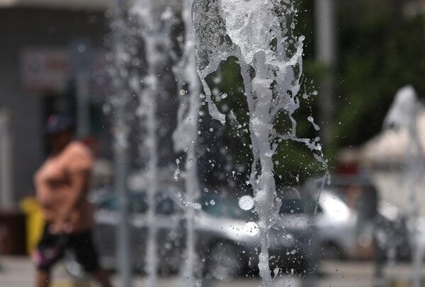 Στο «κόκκινο» σήμερα και αύριο ο υδράργυρος