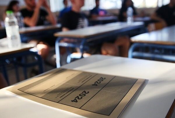 Λήγει η προθεσμία υποβολής των Μηχανογραφικών Δελτίων για εισαγωγή στα ΑΕΙ