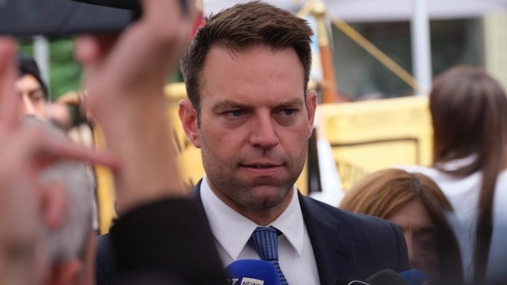 Γραφείο Στ. Κασσελάκη: «Παράνομη» η συμμετοχή Βερναρδάκη στην ψηφοφορία για τη μομφή –…