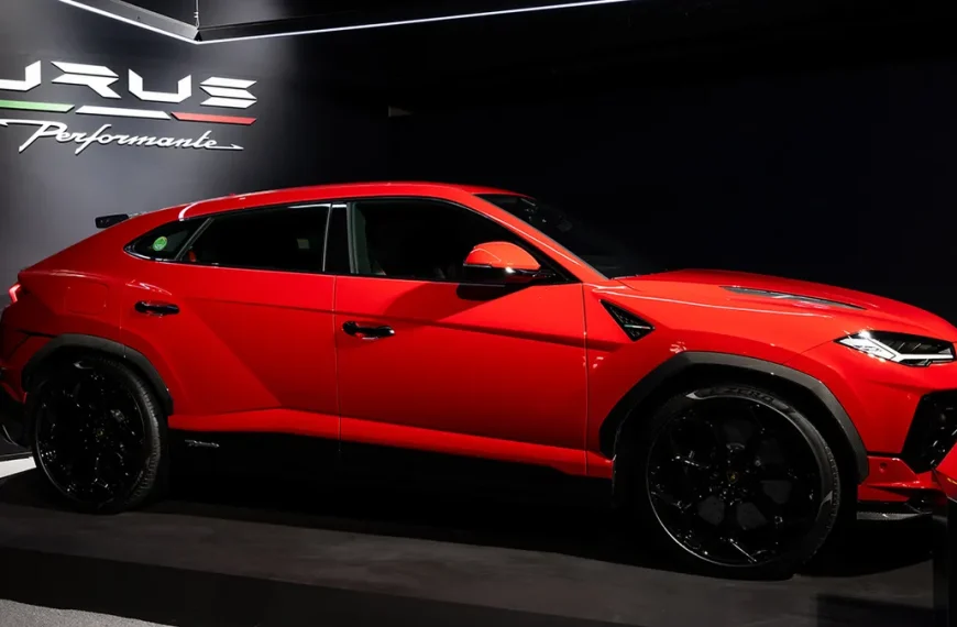 Νικόλ Κίντμαν: O Κιθ Έρμπαν της έκανε δώρο μία Lamborghini Urus όμως εκείνη επιμένει να οδηγεί ένα… Subaru