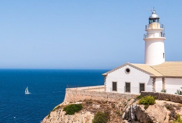 Ανοικτοί για το κοινό 18 φάροι της επικράτειας στις 18 Αυγούστου