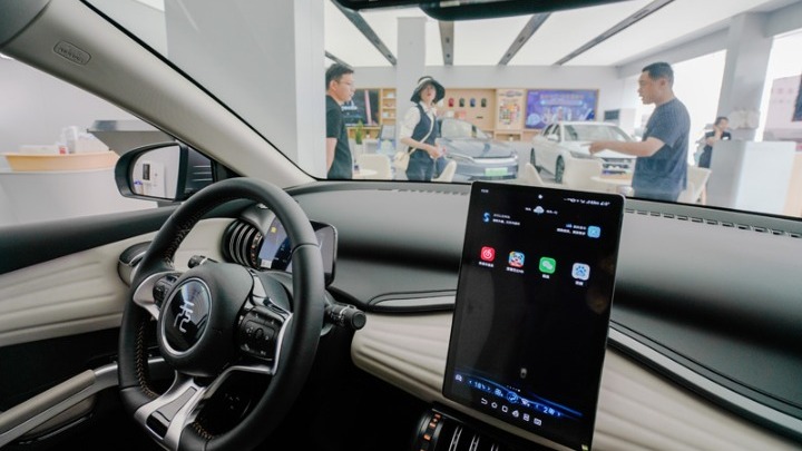 Πεκίνο: Tο σχέδιο της ΕΕ για επιβολή δασμών στα κινεζικά ηλεκτρικά αυτοκίνητα&hellip;