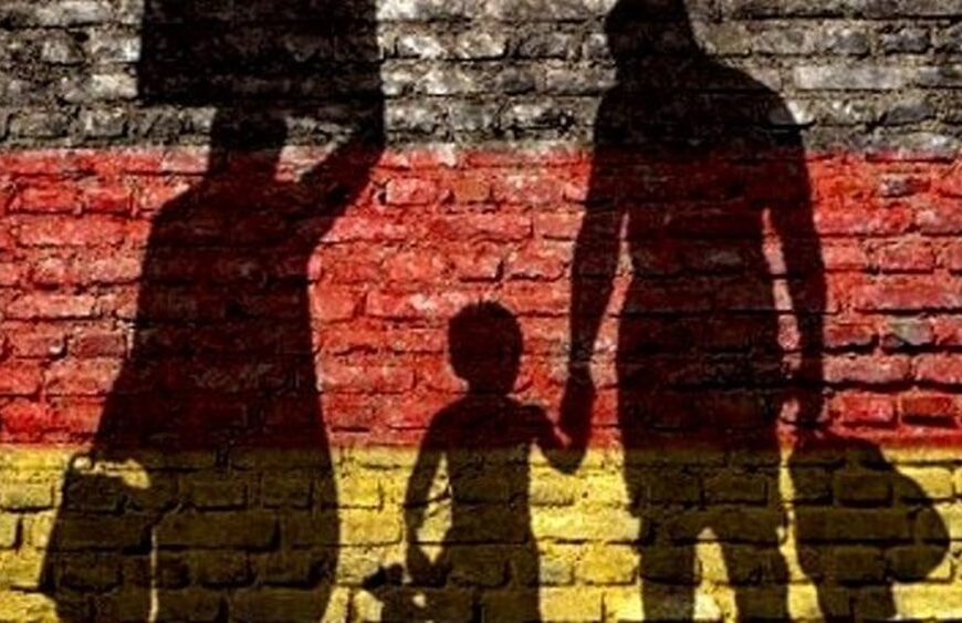 FAZ: “Δυσθυμία” για τη γερμανική πολιτική στο μεταναστευτικό και το “πόκερ” με&hellip;