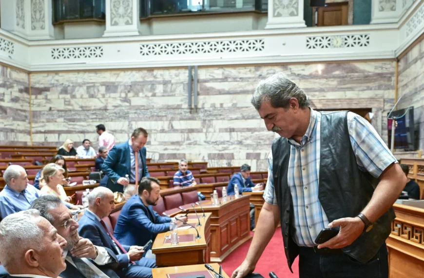 Πολάκης: Νέα επίθεση κατά Κασσελάκη και «87»