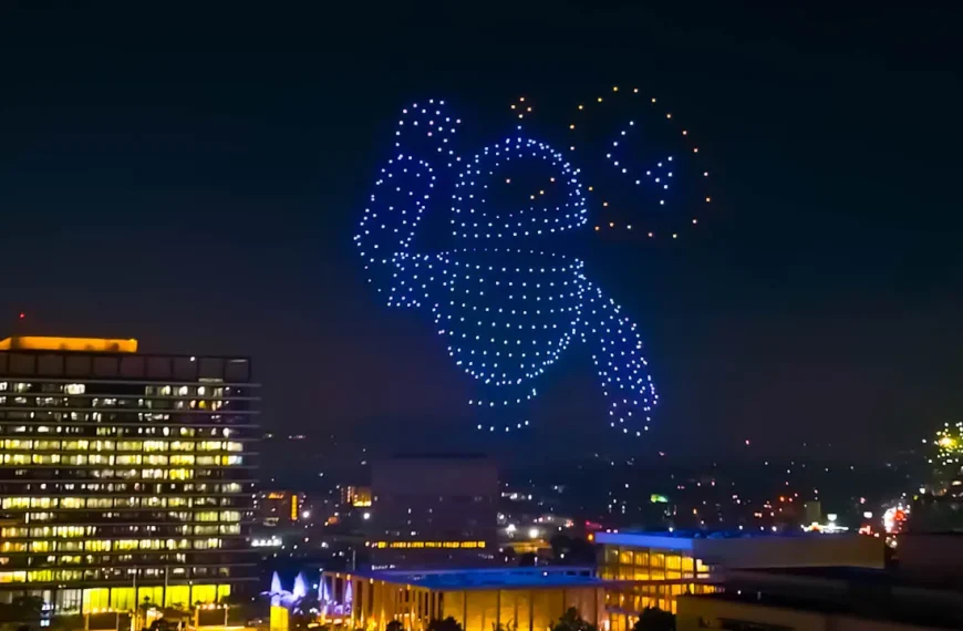 ΔΕΘ: Το μεγαλύτερο σόου φωτισμένων drones στην Ελλάδα και 1300 εκθέτες