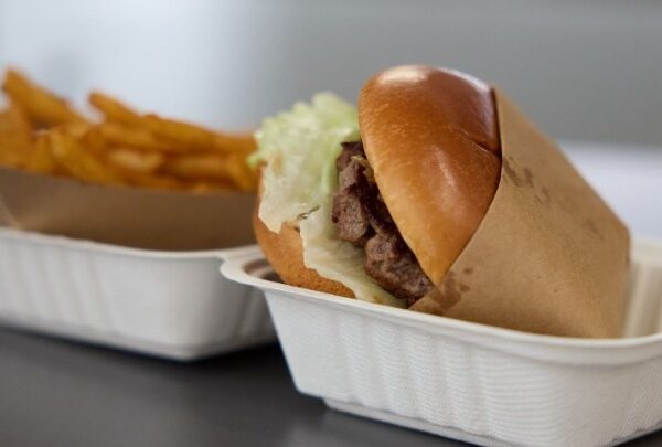 Βρετανία: Η κυβέρνηση θα απαγορεύσει διαφήμιση του τζανκ φουντ στο ίντερνετ και&hellip;