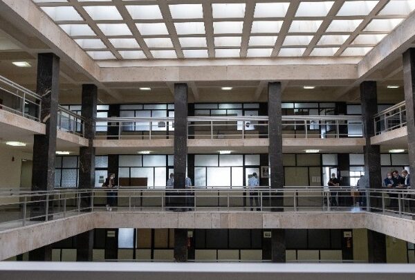Εισαγγελική έρευνα μετά από δημοσιεύματα για συμπτώματα δηλητηρίασης σε γνωστό εστιατόριο της&hellip;