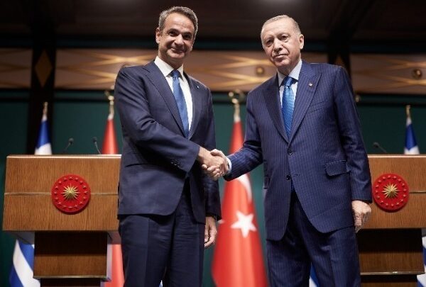 Milliyet: «Δεν ήταν στο επίσημο πρόγραμμα Ερντογάν η συνάντηση με Μητσοτάκη» – Το παρασκήνιο της αναβολής