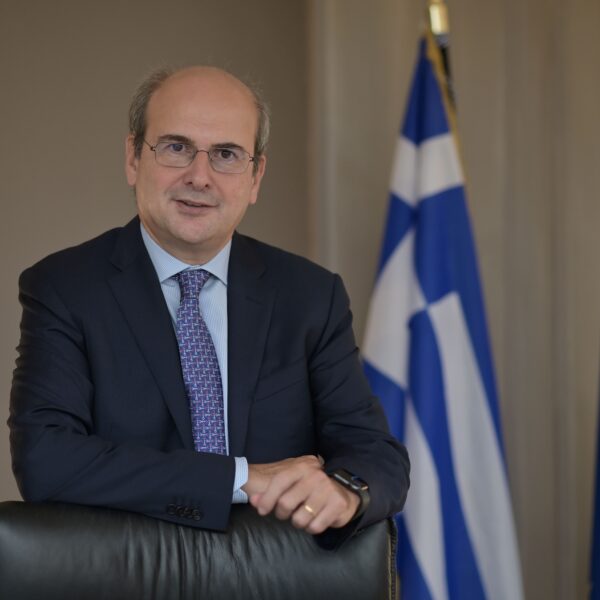 Κωστής Χατζηδάκης: Οικονομική πολιτική που ανεβάζει την Ελλάδα ψηλότερα