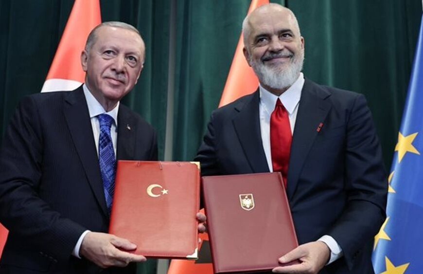 Τίρανα – Ράμα: “Ανίκητη η Αλβανία με σύμμαχο την Τουρκία”