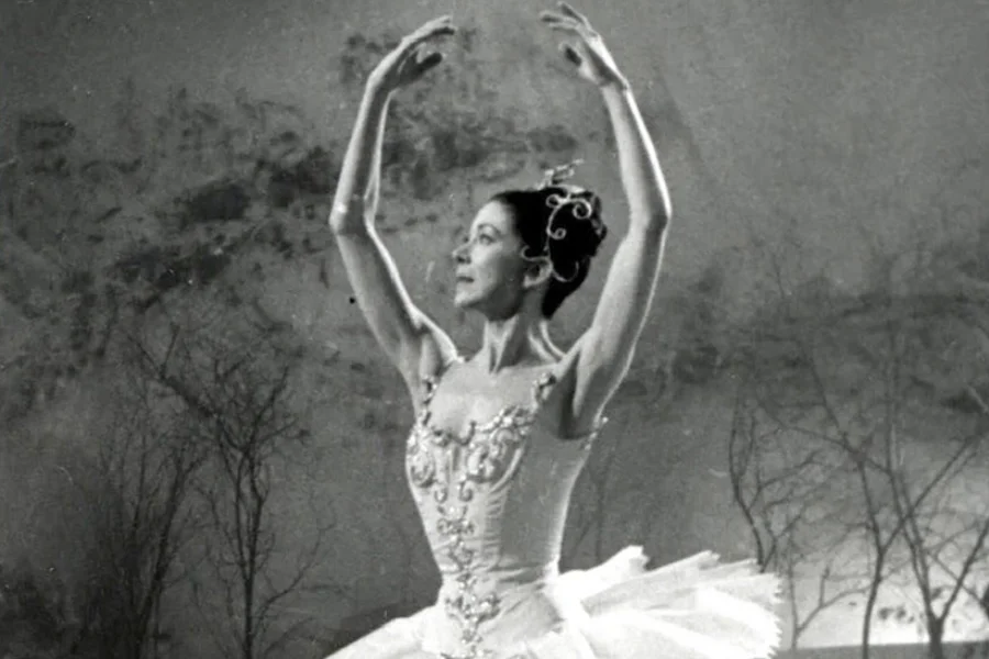 Η Βασιλική Ακαδημία Χορού του Λονδίνου γιορτάζει στο Μέγαρο Μουσικής Αθηνών τα 50 χρόνια συνεργασίας&hellip;