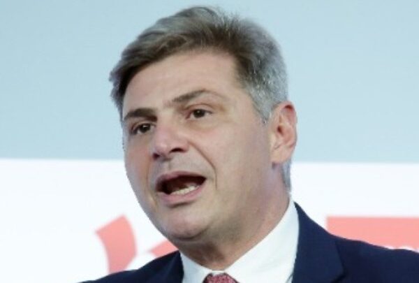 Την υποψηφιότητά του για την προεδρία του ΣΥΡΙΖΑ ΠΣ ανακοίνωσε ο Ν.&hellip;