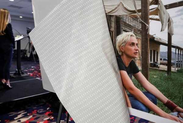 Αφιερωμένη στη Χαλίνα Χάτσινς η παγκόσμια πρεμιέρα της ταινίας «Rust»