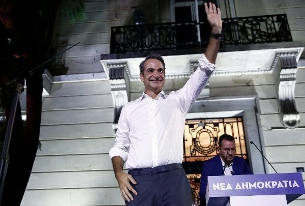 Μητσοτάκης: Όσο πλατύτερα απλώνονται τα κλαριά της ΝΔ, τόσο δικαιώνουν την ισχύ&hellip;