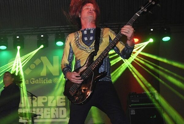 The Redd Kross: Ντοκιμαντέρ για το cult rock συγκρότημα από το Λος&hellip;