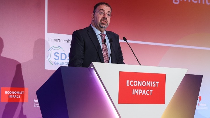 Νταρόν Ατζέμογλου: Τεχνητή νοημοσύνη, γήρανση του πληθυσμού, κλιματική αλλαγή και κρίση της δημοκρατίας θα καθορίσουν&hellip;