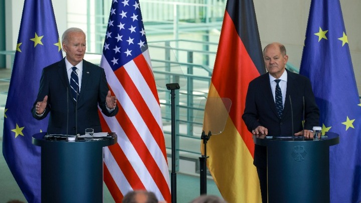 Γερμανία-ΗΠΑ: “Στενή και γεμάτη εμπιστοσύνη” η διμερής σχέση