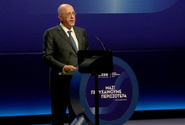 Σπ. Θεοδωρόπουλος: Απαραίτητη η συνεργασία Πολιτείας, επιχειρήσεων και εργαζομένων
