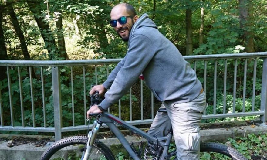 Πέθανε ο δημοσιογράφος Κώστας Τέο