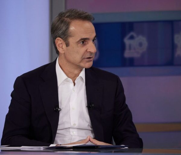 Μητσοτάκης: Στον προϋπολογισμό υπάρχουν 12 επιπρόσθετες μειώσεις φόρων – Έκτακτο βοήθημα στους&hellip;