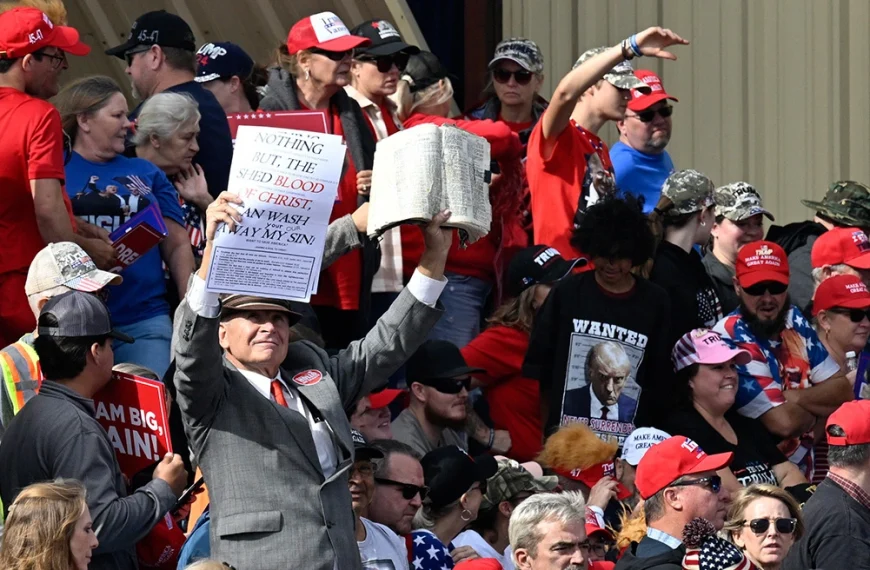 Σε ποιες χώρες στρέφονται οι Αμερικανοί για εύκολη μετεγκατάσταση: Ραγδαία αύξηση αναζητήσεων στο Google λόγω δεύτερης θητείας Τραμπ