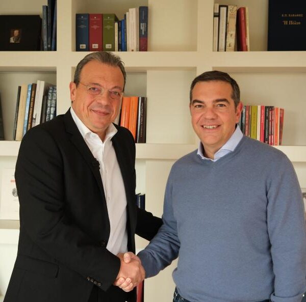 Φάμελλος – Τσίπρας συζήτησαν τα σχέδια επανεκκίνησης του ΣΥΡΙΖΑ