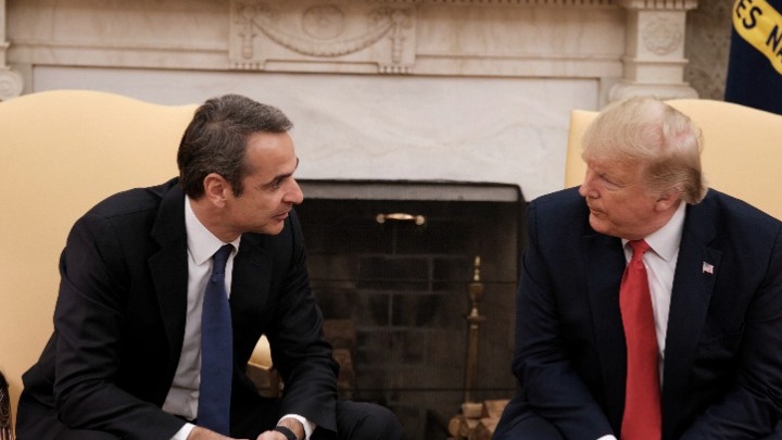 Tηλεφωνική επικοινωνία Μητσοτάκη-Τραμπ