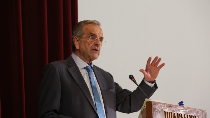 Η πρώτη αντίδραση Σαμαρά μετά τη διαγραφή του: «Ο Μητσοτάκης οδηγεί ένα&hellip;