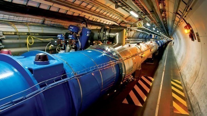 Τα 70 χρόνια του CERN και η συνεισφορά της Ελλάδας στο παρόν και…