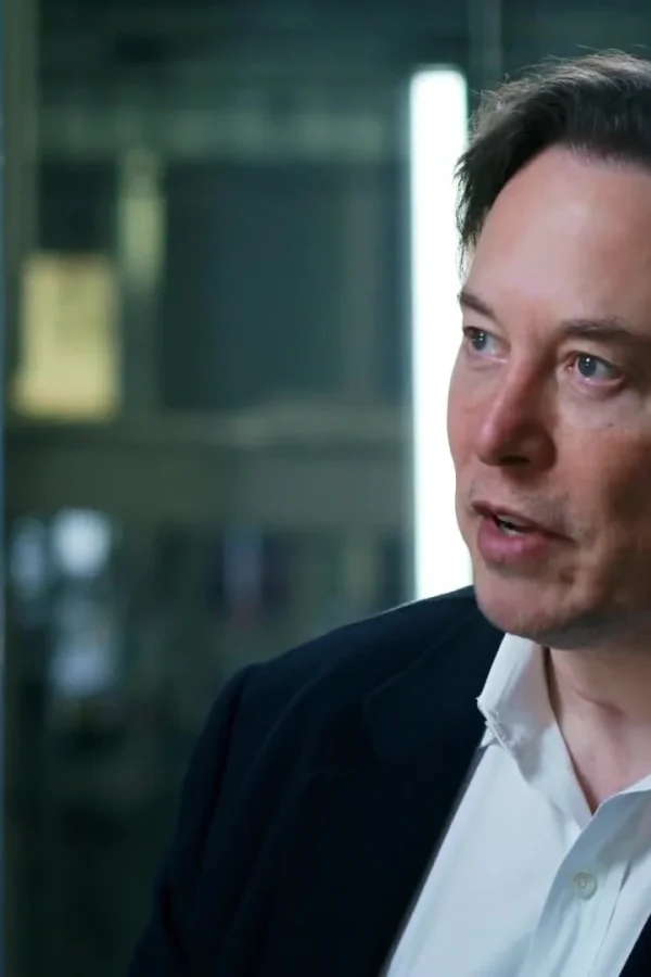 Έλον Μασκ: Σβήνει αναρτήσεις του για τον Ντόναλντ Τραμπ