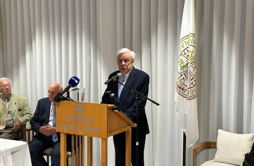 Ο Προκόπης Παυλόπουλος για το βιβλίο της Νίτσας Λουλέ