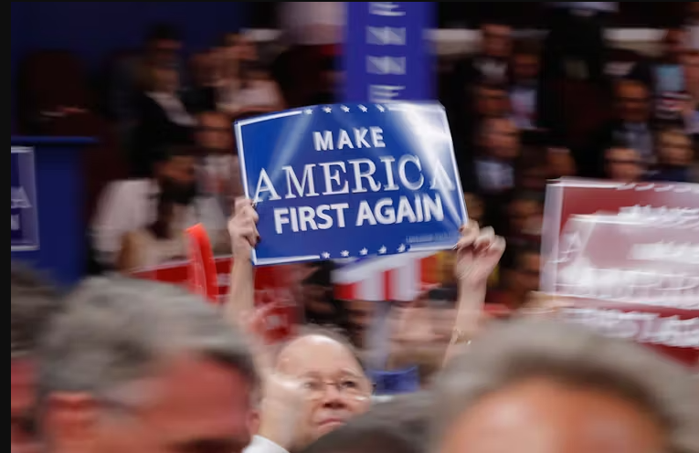 John Mac Ghlionn / Η αμερικανική αυτοκρατορία έχει εισέλθει στην τελική της πράξη