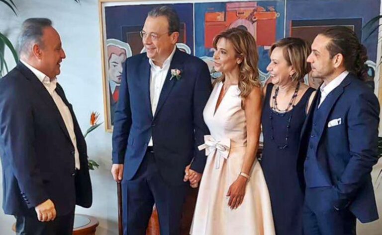 Παντρεύτηκε ο Σ. Φάμελλος – Ποια είναι η σύζυγός του