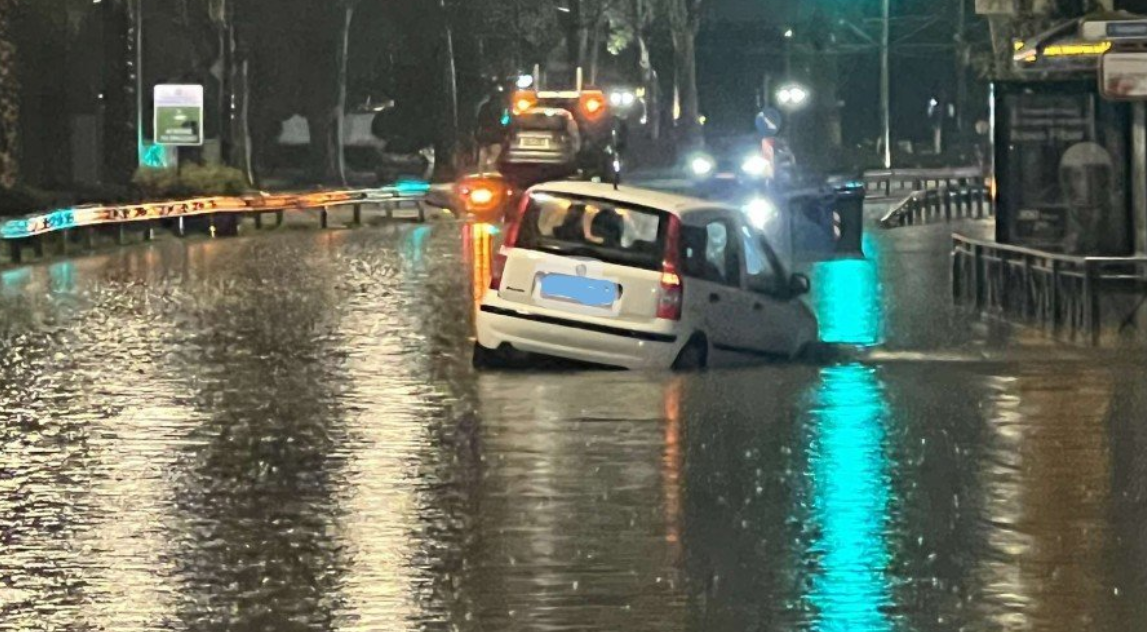 Ν. Θωμαΐδης: Πόσο επικίνδυνα είναι τα λύματα στην Ποσειδώνος – Δήμαρχος Αλίμου: Τεράστια περιβαλλοντική μόλυνση