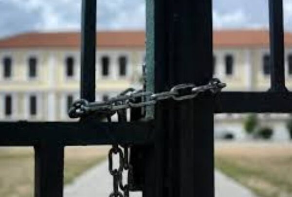 Κλειστά όλα τα σχολεία στην Αττική την Τετάρτη λόγω επικίνδυνων καιρικών φαινομένων