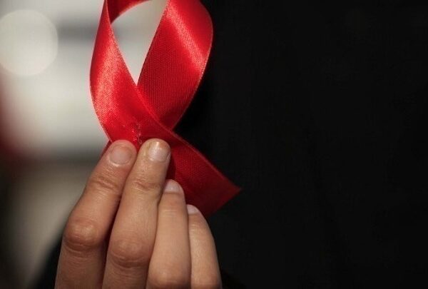 Παγκόσμια Ημέρα κατά του AIDS: Σημαντικό πρόβλημα η καθυστερημένη διάγνωση