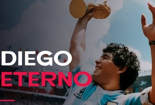 Εκθεση για τον Μαραντόνα στο Μπουένος Αϊρες