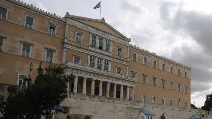 Στην Ολομέλεια της Βουλής σήμερα η ψηφοφορία για το φορολογικό νομοσχέδιο