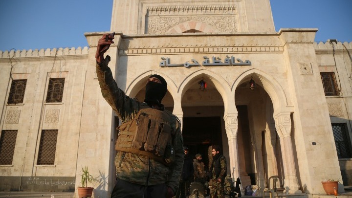 Προελαύνουν οι αντάρτες στη Συρία: Ελέγχουν πλέον την πόλη Νταράα και προωθούνται&hellip;