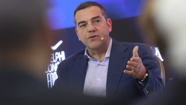 Aλ. Τσίπρας: «Ανάγκη να υπάρχει σοβαρή και συγκροτημένη αντιπολίτευση»