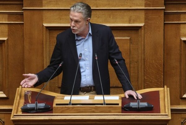 Γερουλάνος: Ο κ. Μητσοτάκης ενός παράλληλου σύμπαντος
