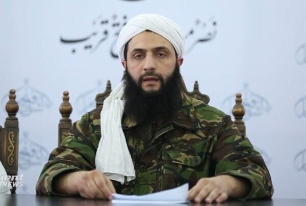 Αχμαντ αλ-Σάρα: Η Ουάσινγκτον δεν προσφέρει πλέον αμοιβή για τη σύλληψη του νέου ηγέτη της Συρίας