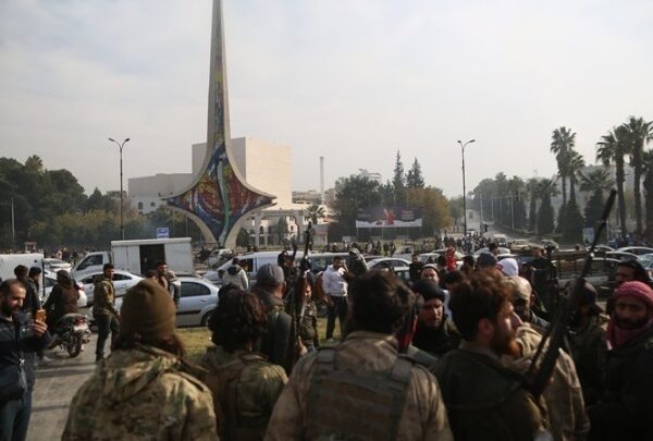 Συρία: Ένας νεκρός από πυρά δυνάμεων ασφαλείας σε διαδήλωση Αλαουιτών στη Χομς