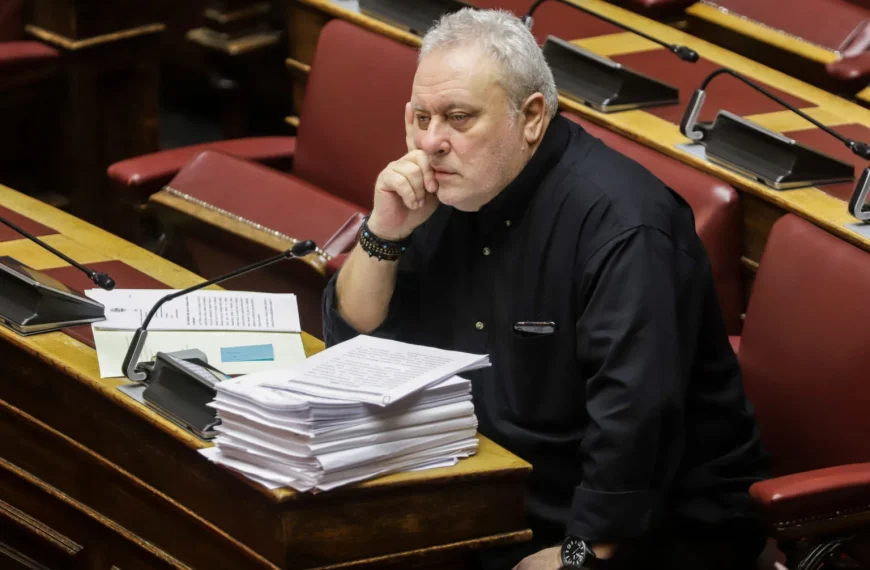 Talk Radio 98.9: Τέλος ο Γρηγόρης Ψαριανός μετά από το χυδαίο σχόλιο για&hellip;