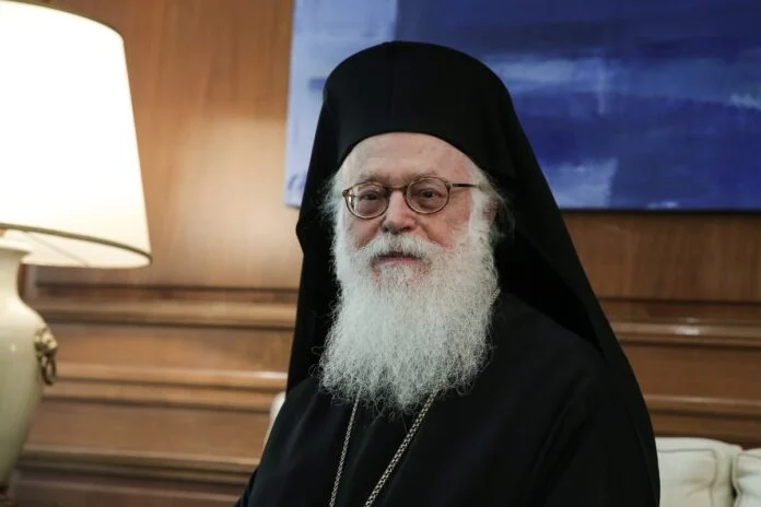 Εκοιμήθη ο Αρχιεπίσκοπος Αλβανίας Αναστάσιος
