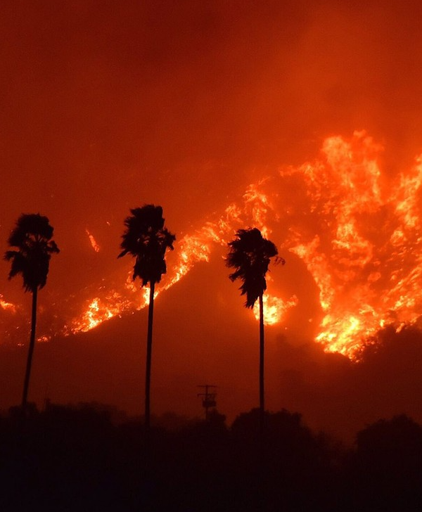 Παιχνίδια στη στάχτη…