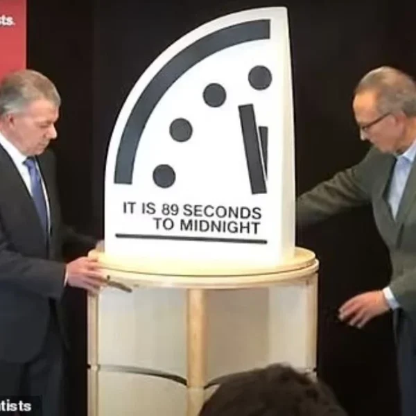 Το Ρολόι της Αποκάλυψης μετακινήθηκε ένα δευτερόλεπτο πιο κοντά στην απόλυτη καταστροφή&hellip;