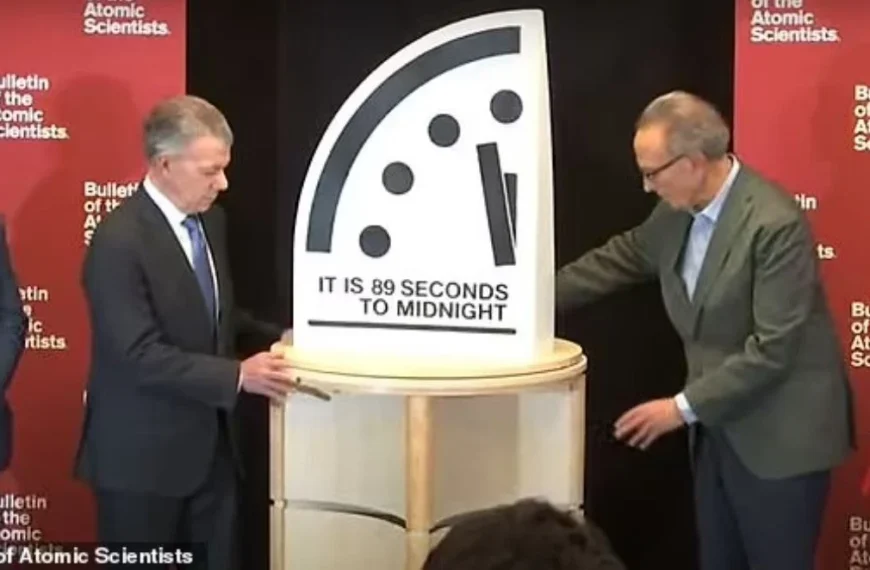 Το Ρολόι της Αποκάλυψης μετακινήθηκε ένα δευτερόλεπτο πιο κοντά στην απόλυτη καταστροφή&hellip;